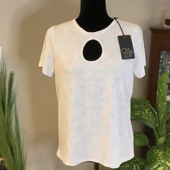 CHASER - White Floral, Front ant Back Cut Out Short Sleeve Tee - NEW - Picture 1 of 5